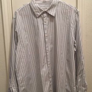 Men’s Calvin Klein dress shirt